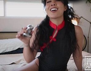 DAL00935-LocktoberCagedStroke